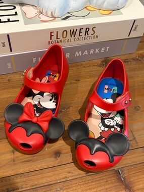 Mini Melissa Kids Red Minnie Mouse Mary Jane Sandals